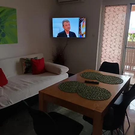 In With Terrace, Air Conditioning, Wi-fi, Dishwasher * ビオグラード・ナ・モル