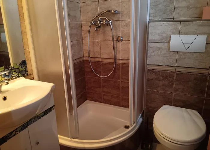 In With Terrace, Air Conditioning, Wi-fi, Dishwasher